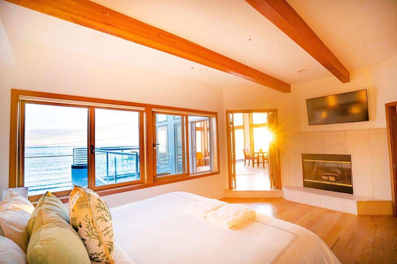 Luxury Beachfront Penthouse Walk To The Beach Restaurants Entertainment Half Moon Bay Exteriör bild